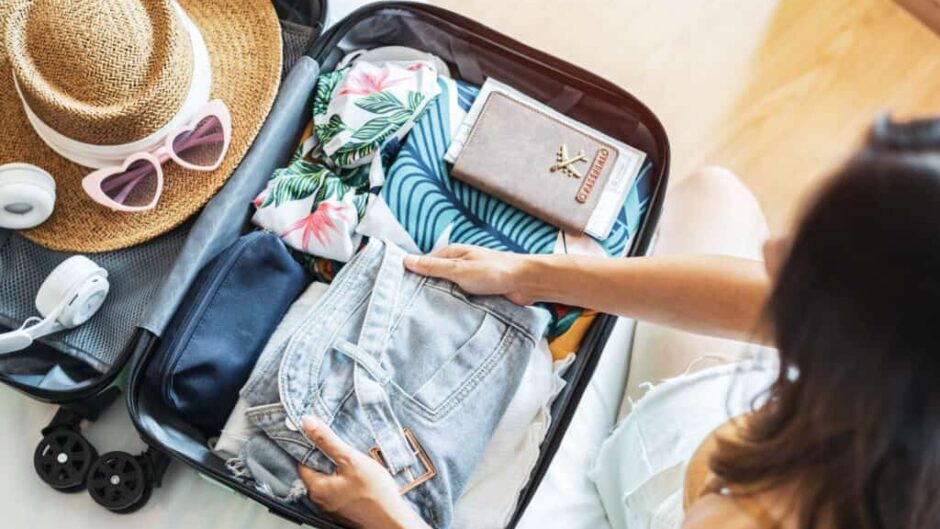 cabin suitcase packing